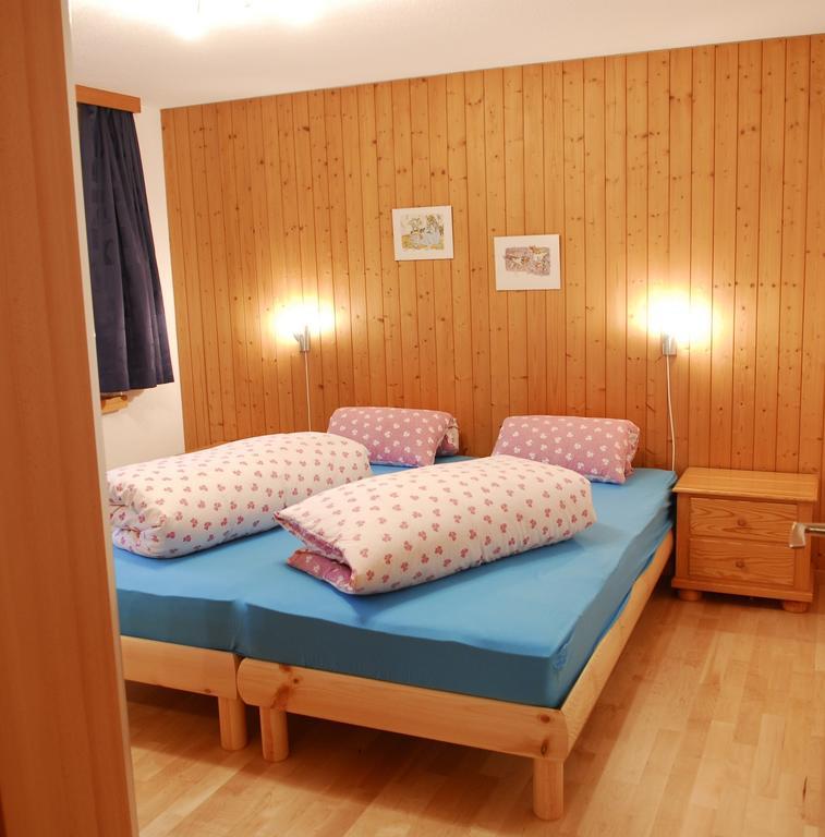 Tgesa Parde Apartment Sedrun Room photo