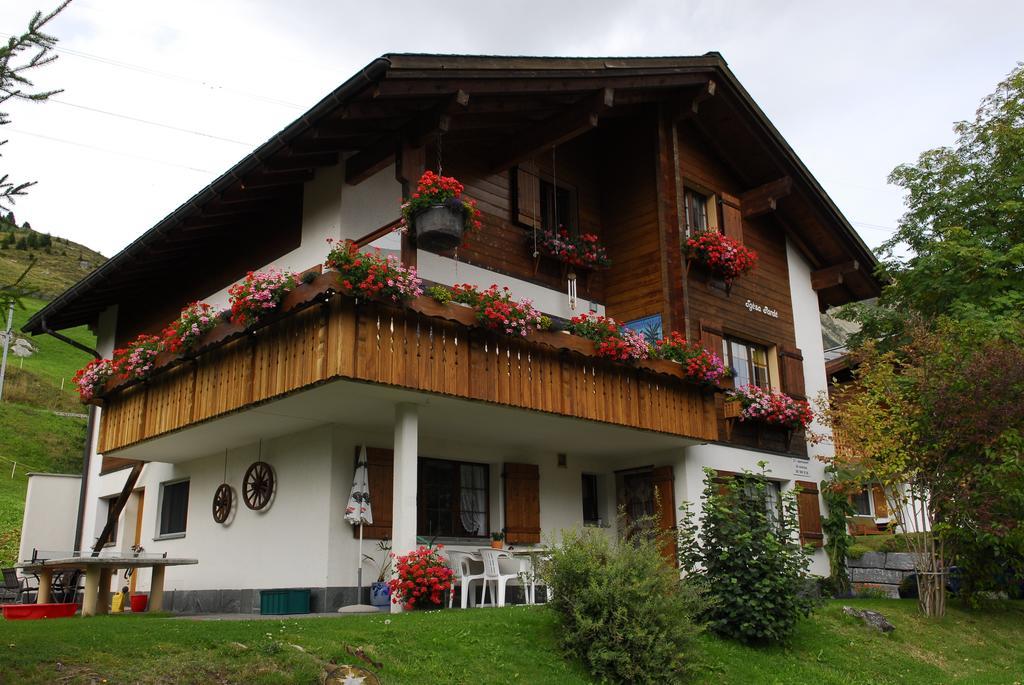 Tgesa Parde Apartment Sedrun Room photo